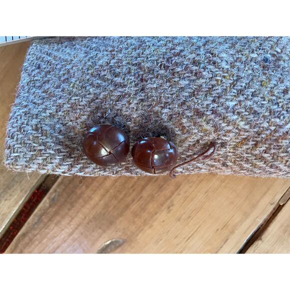 Classic Men's Brown Blazer - Picture 10 of 11